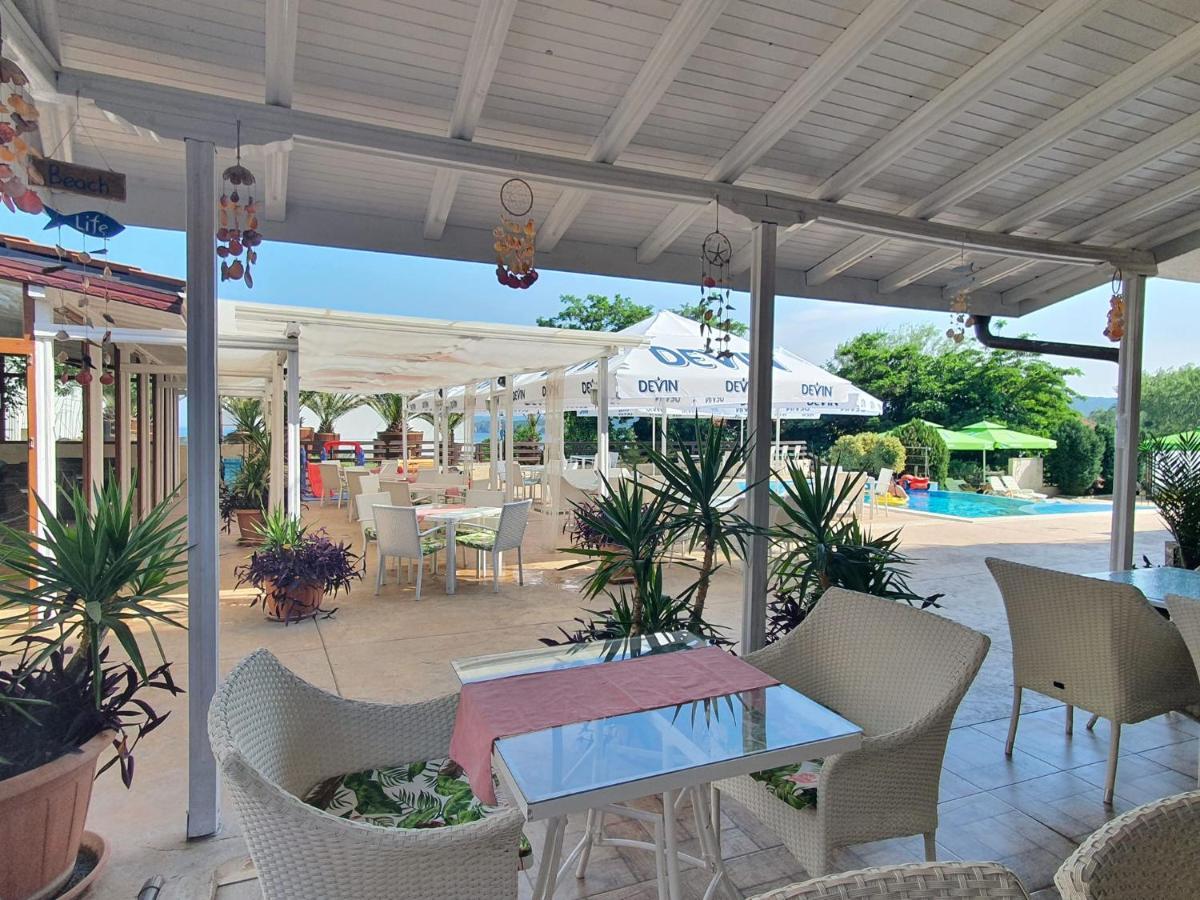 Семеен Хотел Golden Place Sozopol Luaran gambar