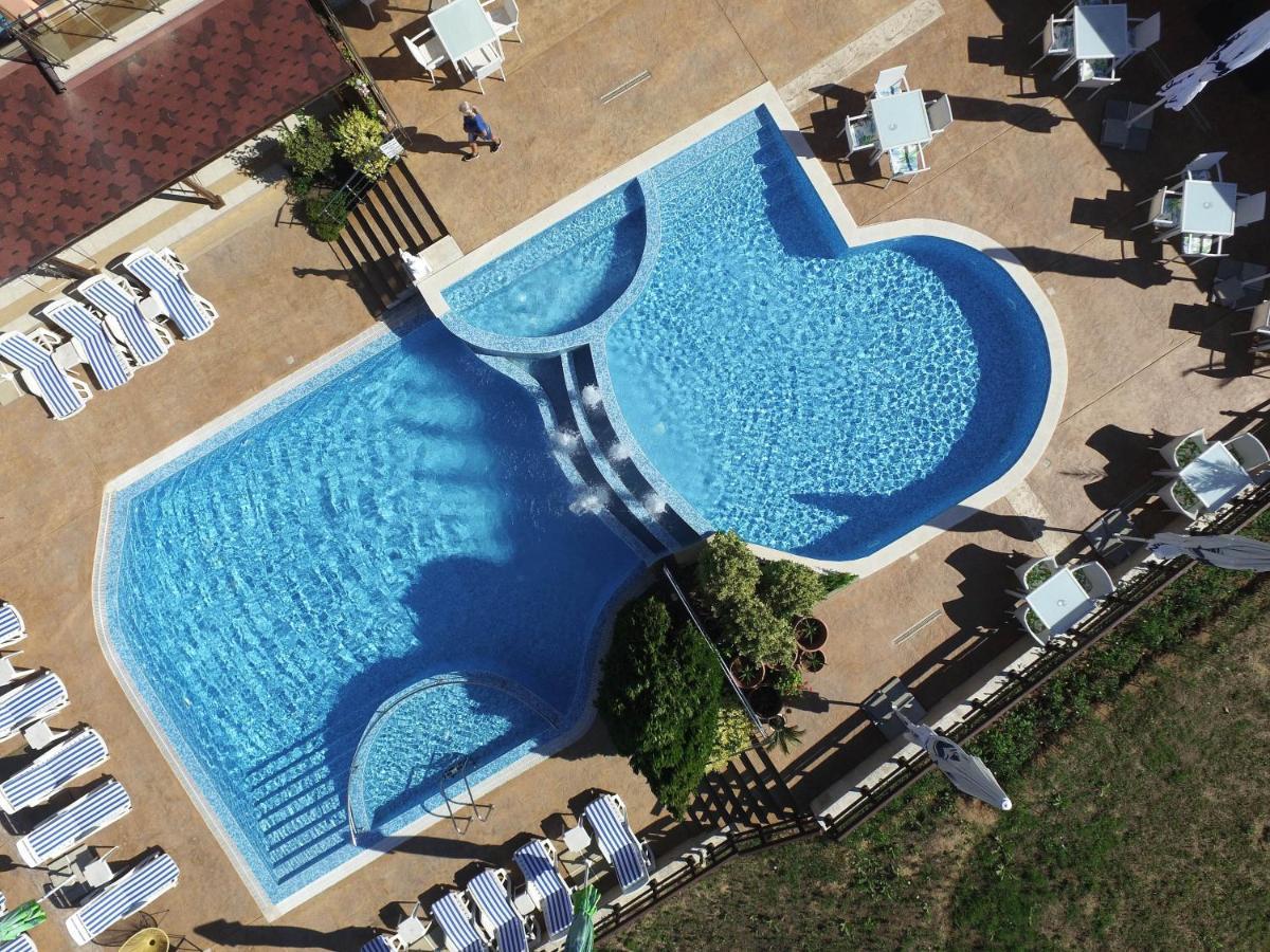 Семеен Хотел Golden Place Sozopol Luaran gambar