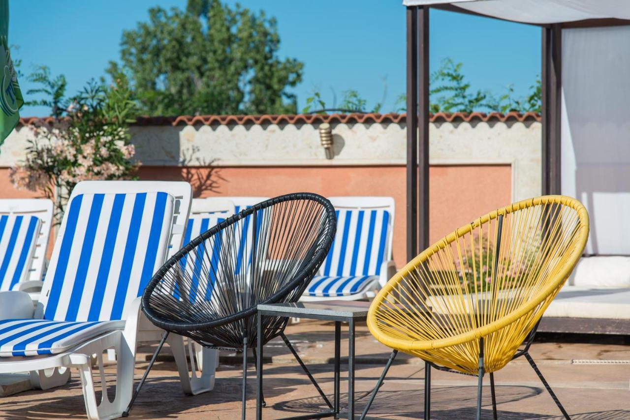 Семеен Хотел Golden Place Sozopol Luaran gambar
