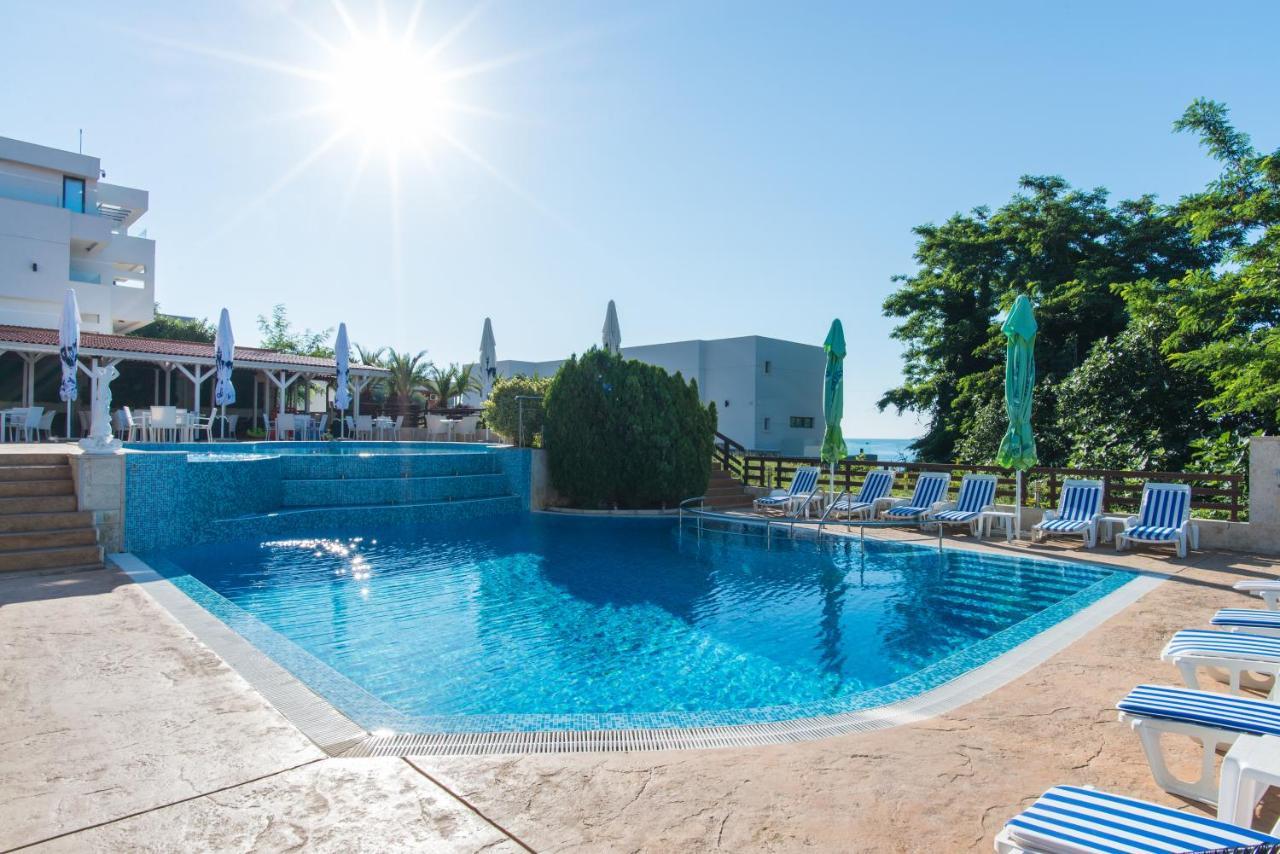 Семеен Хотел Golden Place Sozopol Luaran gambar